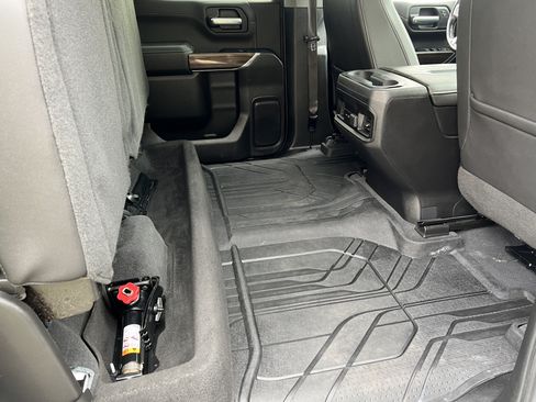 Used 2019 Chevrolet Silverado 1500 LT Trail Boss AWD/4WD image 21