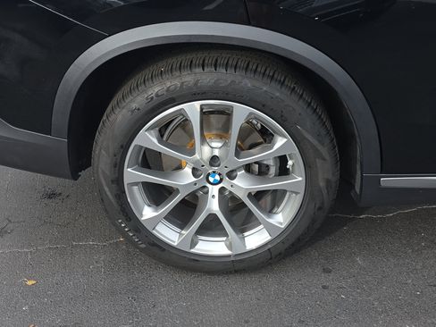 Used 2022 BMW X5 xDrive40i image 7