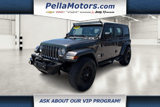 Used 2019 Jeep Wrangler Unlimited Sahara AWD/4WD image 8