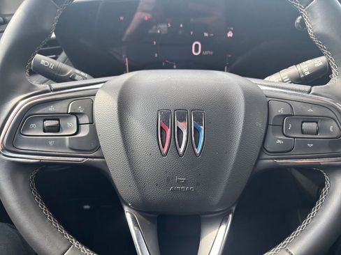 Used 2025 Buick Encore GX Preferred image 25