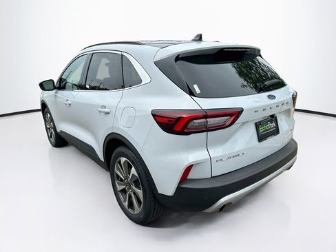 Used 2025 Ford Escape Platinum AWD/4WD image 5