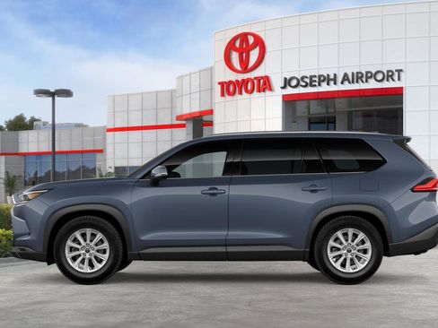 New 2026 Toyota Grand Highlander AWD image 6