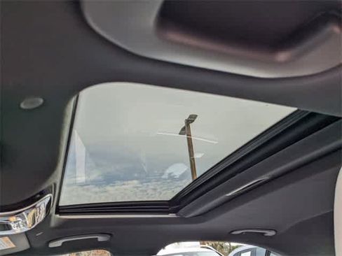 Used 2024 Mercedes-Benz C 300 4MATIC Sedan image 42