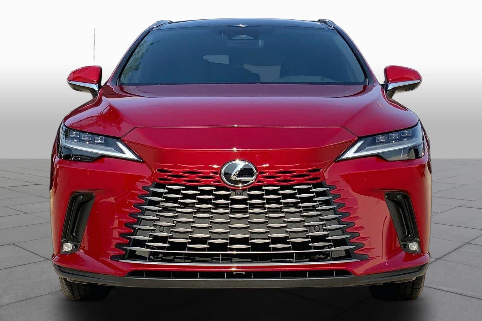 Used 2025 Lexus RX 350 AWD w/ Convenience Package image 3
