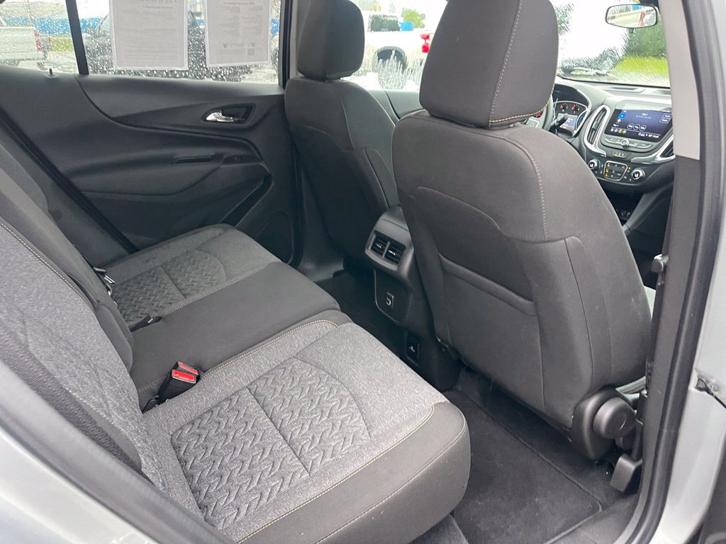 Used 2024 Chevrolet Equinox LT FWD image 17