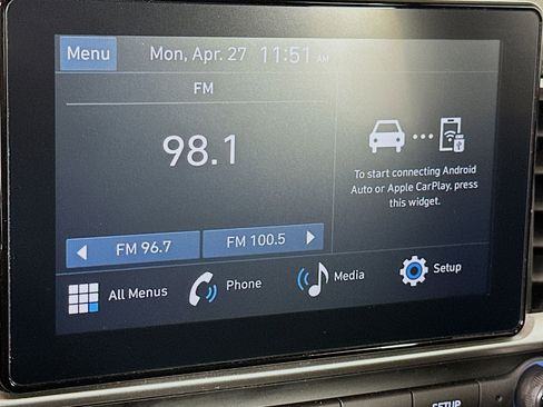 Used 2025 Hyundai Venue SEL FWD image 21