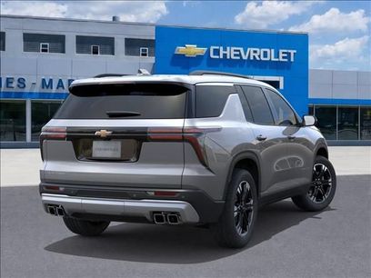New 2027 Chevrolet Traverse LT