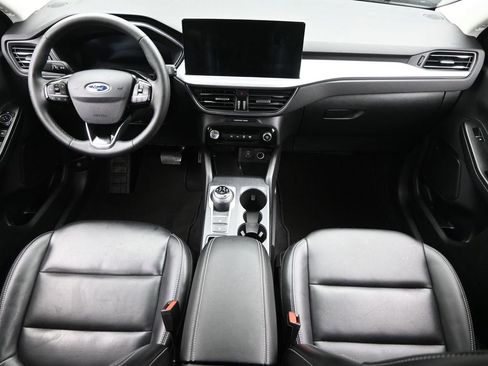 Used 2023 Ford Escape Platinum image 15