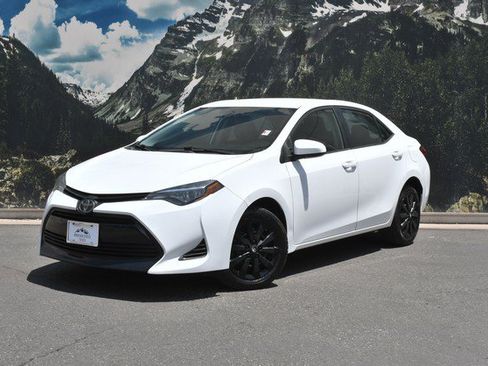 Used 2019 Toyota Corolla LE FWD image 6