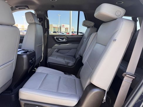 Used 2021 Chevrolet Tahoe LT image 28