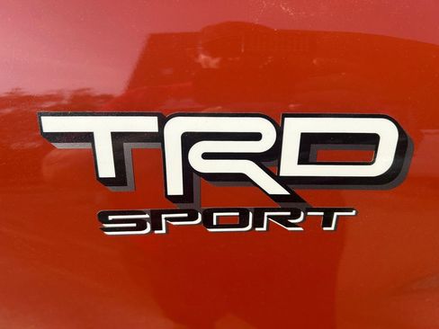 Certified 2025 Toyota Tacoma TRD Sport w/ TRD Sport Upgrade Package AWD/4WD image 18