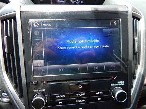 Used 2018 Subaru Crosstrek 2.0i Limited image 33