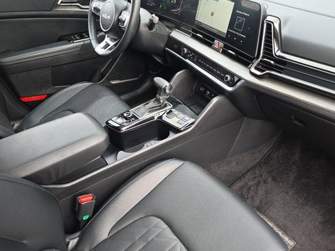 Used 2024 Kia Sportage X-Line w/ X-Line Premium Package image 18