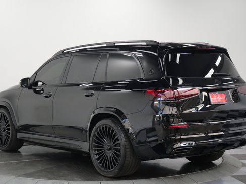Used 2023 Mercedes-Benz Maybach GLS 600 4MATIC image 7