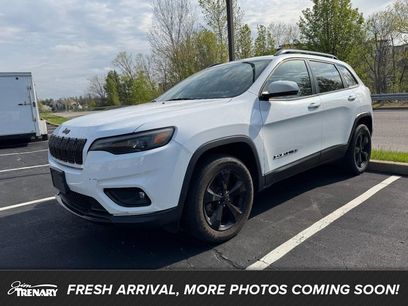Used 2019 Jeep Cherokee Latitude Plus