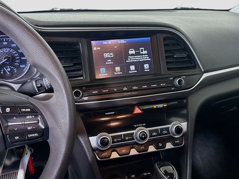 Used 2020 Hyundai Elantra SEL w/ Cargo Package (C1) image 18