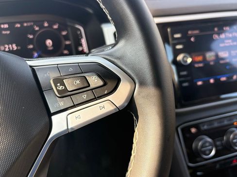 Used 2022 Volkswagen Atlas SE image 34