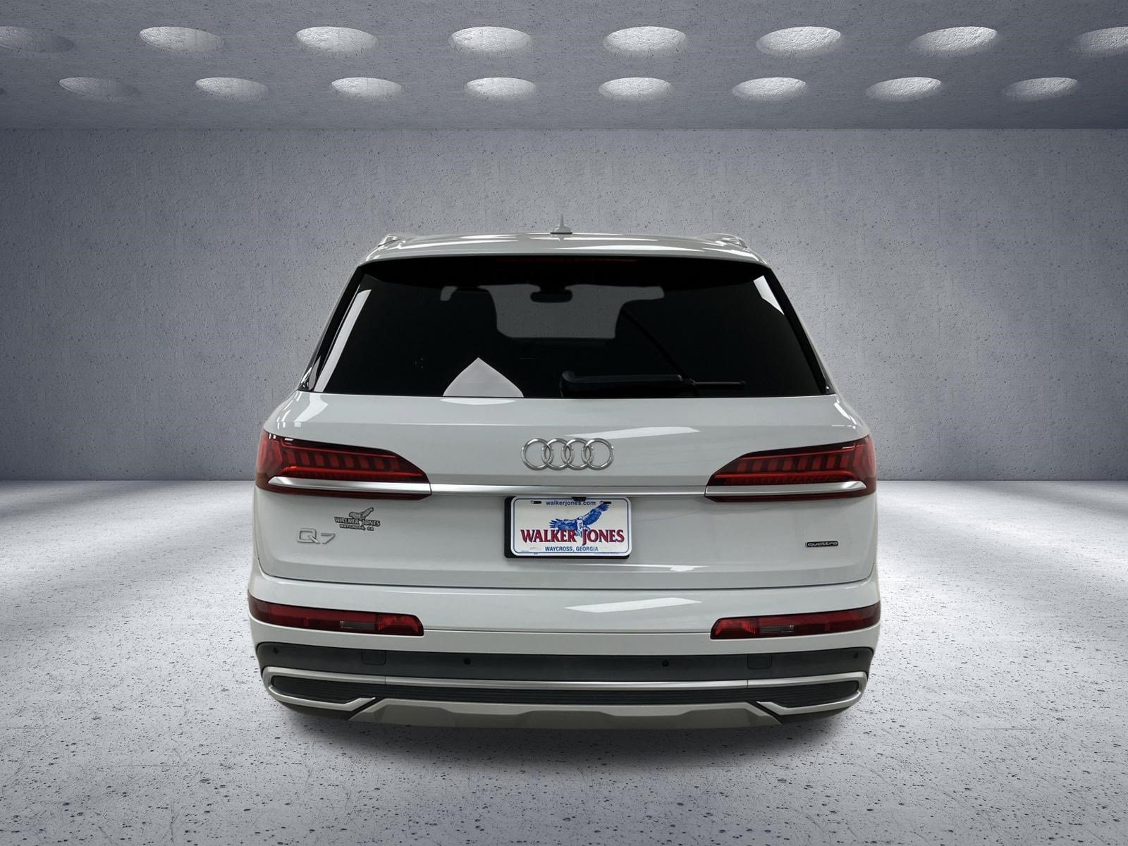 Used 2023 Audi Q7 2.0T Premium AWD/4WD image 4