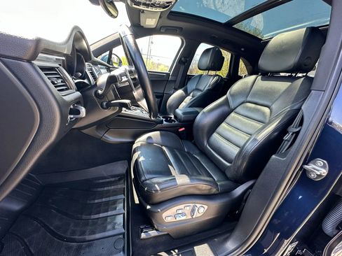 Used 2017 Porsche Macan AWD/4WD image 13