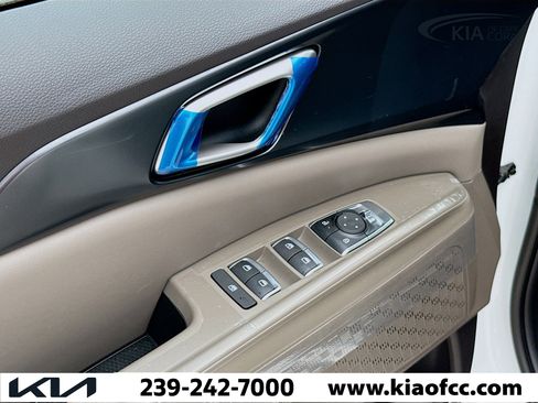 New 2026 Kia Carnival image 23