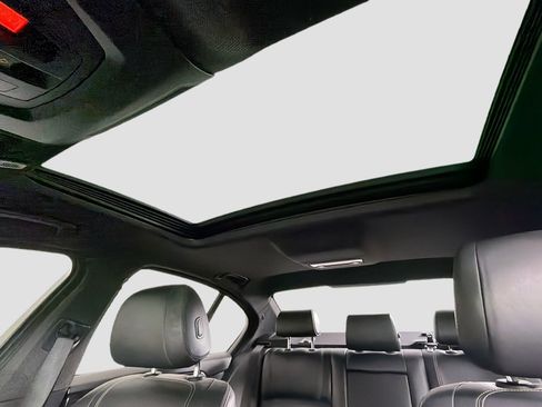 Used 2016 BMW 528i Sedan image 22