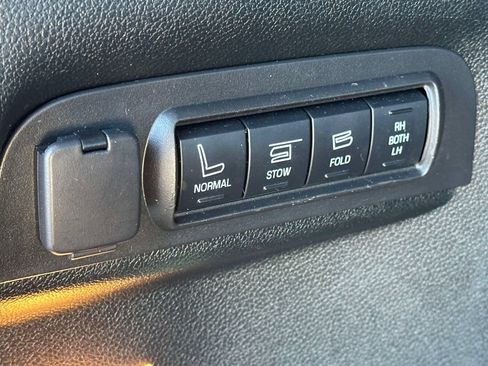 Used 2019 Ford Explorer Limited AWD/4WD image 13