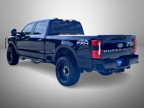 Used 2024 Ford F250 XL w/ STX Appearance Package AWD/4WD image 7