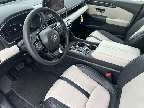 New 2026 Honda Passport TrailSport Elite image 9