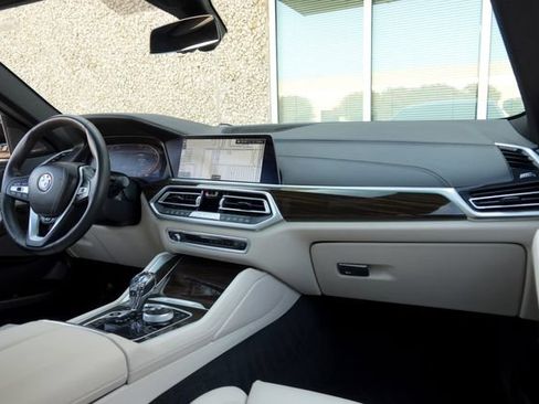 Used 2020 BMW X6 sDrive40i w/ Premium Package RWD image 12