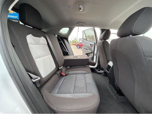 Used 2024 Chevrolet Trax LS w/ Driver Confidence Package FWD image 7