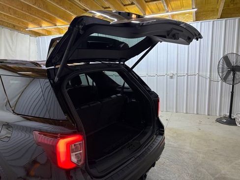 Used 2020 Ford Explorer ST w/ ST Street Pack AWD/4WD image 11