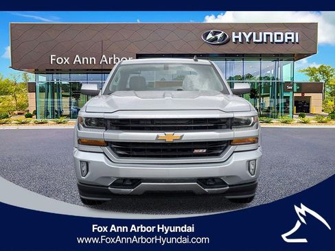 Used 2017 Chevrolet Silverado 1500 LT w/ All Star Edition AWD/4WD image 8