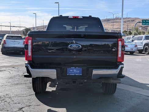 Certified 2025 Ford F250 Lariat AWD/4WD image 6