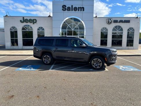 New 2026 Jeep Grand Wagoneer L 4WD image 1