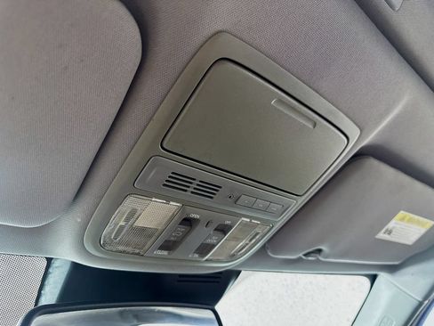 Used 2020 Honda CR-V Touring image 33