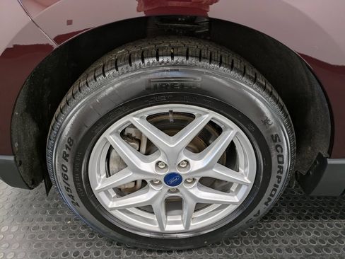 Used 2022 Ford Edge SEL w/ Convenience Package image 7