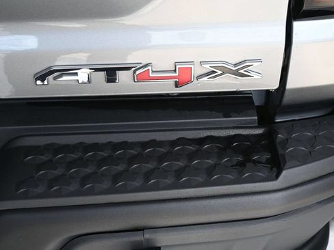 Used 2024 GMC Canyon AT4X w/ AT4X AEV Edition AWD/4WD image 21