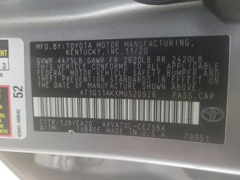 Used 2021 Toyota Camry SE image 33