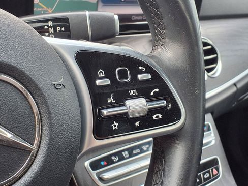Used 2019 Mercedes-Benz E 450 4MATIC Sedan image 31