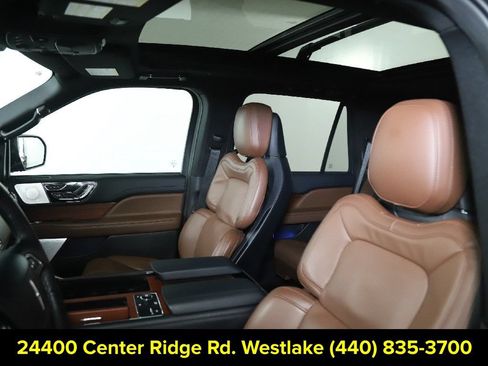 Used 2024 Lincoln Navigator Reserve AWD/4WD image 20