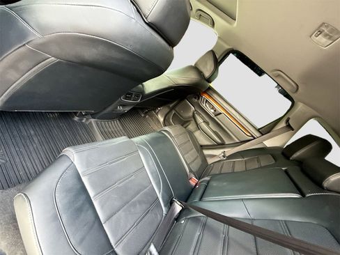 Used 2022 Honda CR-V Touring image 25