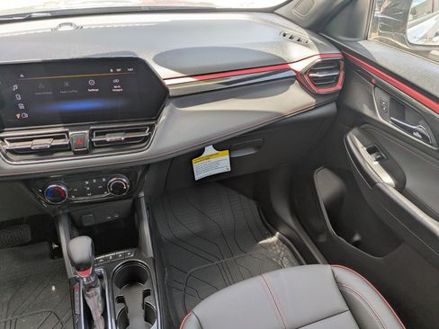 New 2025 Chevrolet TrailBlazer RS w/ Driver Confidence Package image 14