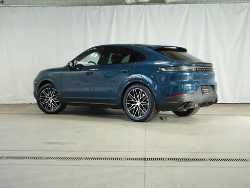 New 2026 Porsche Cayenne Coupe AWD/4WD image 3