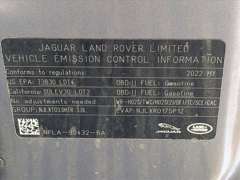 Certified 2022 Land Rover Defender 110 X-Dynamic HSE image 21
