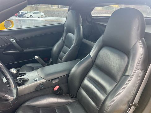 Used 2006 Chevrolet Corvette Coupe w/ Preferred Equipment Group image 39