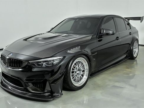Used 2018 BMW M3 w/ Competition Package RWD image 6