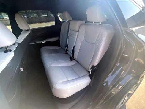 Used 2024 Lexus RX 350 Premium image 29