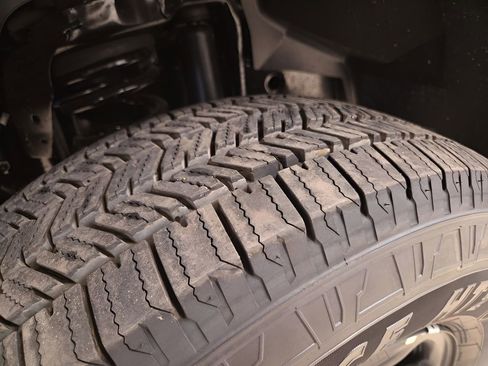 New 2026 RAM 2500 Tradesman AWD/4WD image 24