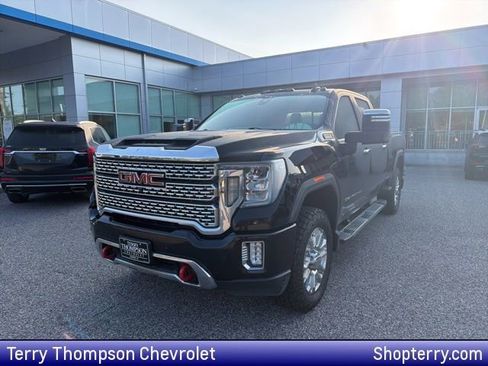 Used 2020 GMC Sierra 2500 Denali w/ Denali Ultimate Package AWD/4WD image 1