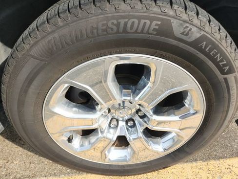 Used 2020 RAM 1500 Big Horn RWD image 12